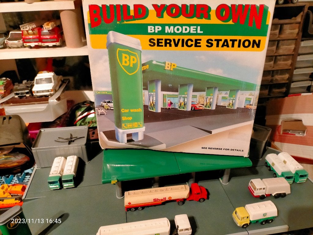 Bp station, Ophalen of Verzenden, Zo goed als nieuw