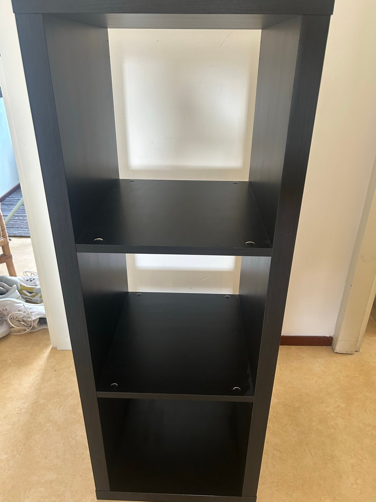 IKEA Kallax kast 3-vaks zwartbruin 42x112cm, Ophalen, Minder dan 50 cm, 100 tot 150 cm, Zo goed als nieuw