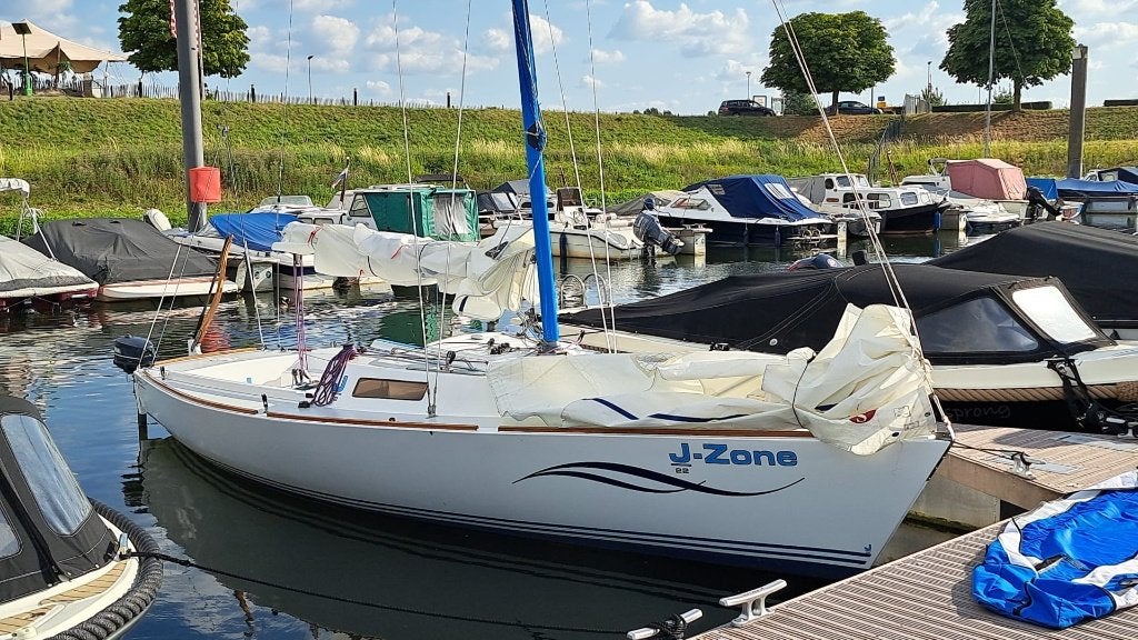J22 Snelle racer en/of een snelle daysailer, Watersport en Boten, Ophalen, Overige merken, Gebruikt, 3 pk