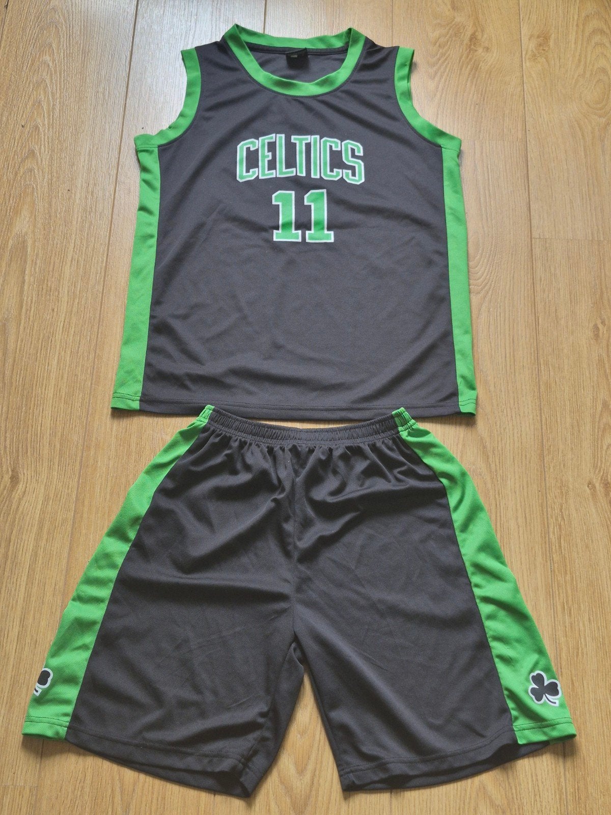 Basketbal tenue Kyrie Irving Boston Celtics, Zwart, Overige maten, Ophalen of Verzenden, Zo goed als nieuw