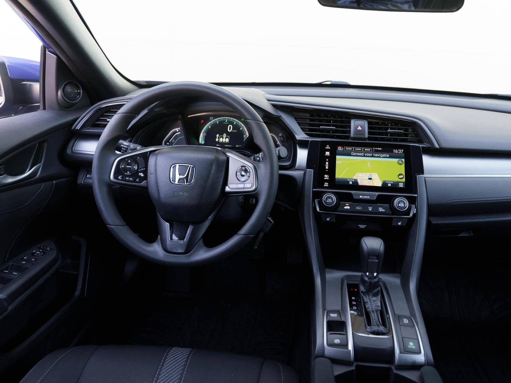 Honda Civic 1.0 i-VTEC Comfort Automaat | Navigatie | Stoelv, Gebruikt, 129 pk, Blauw, 988 cc