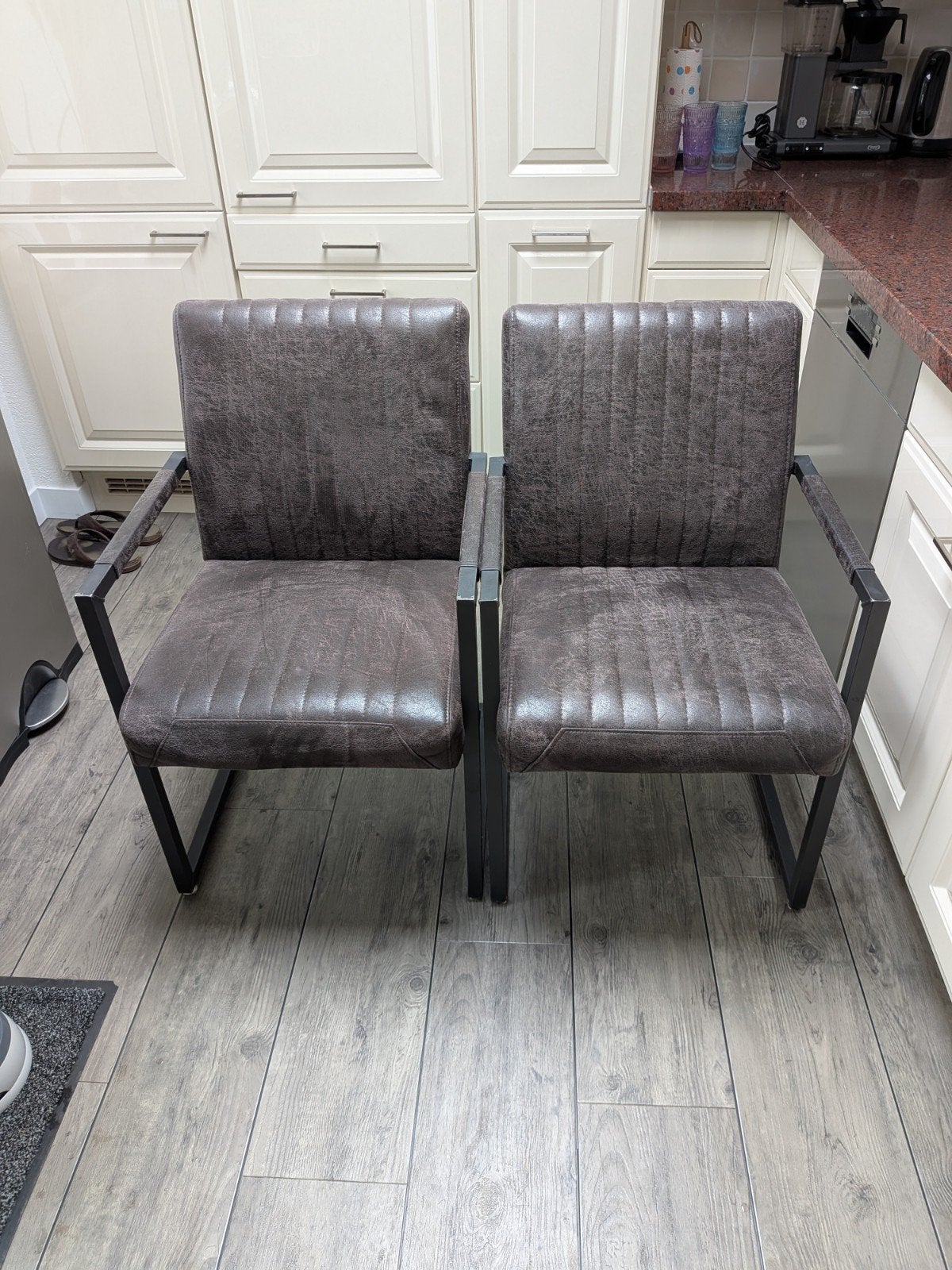 Microleer stoelen met armleuning, Huis en Inrichting, Stoelen, Ophalen, Gebruikt, Twee, Bruin