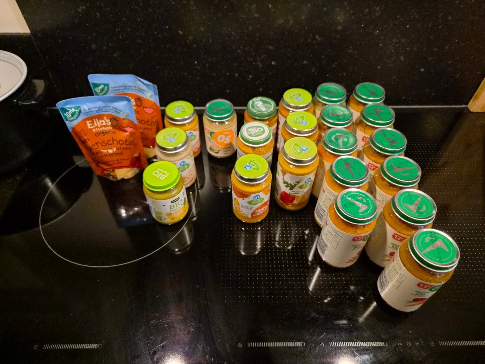 GRATIS: 23 babyvoeding potjes/zakjes diverse merken, leeftij, Ophalen, Nieuw, Overige typen
