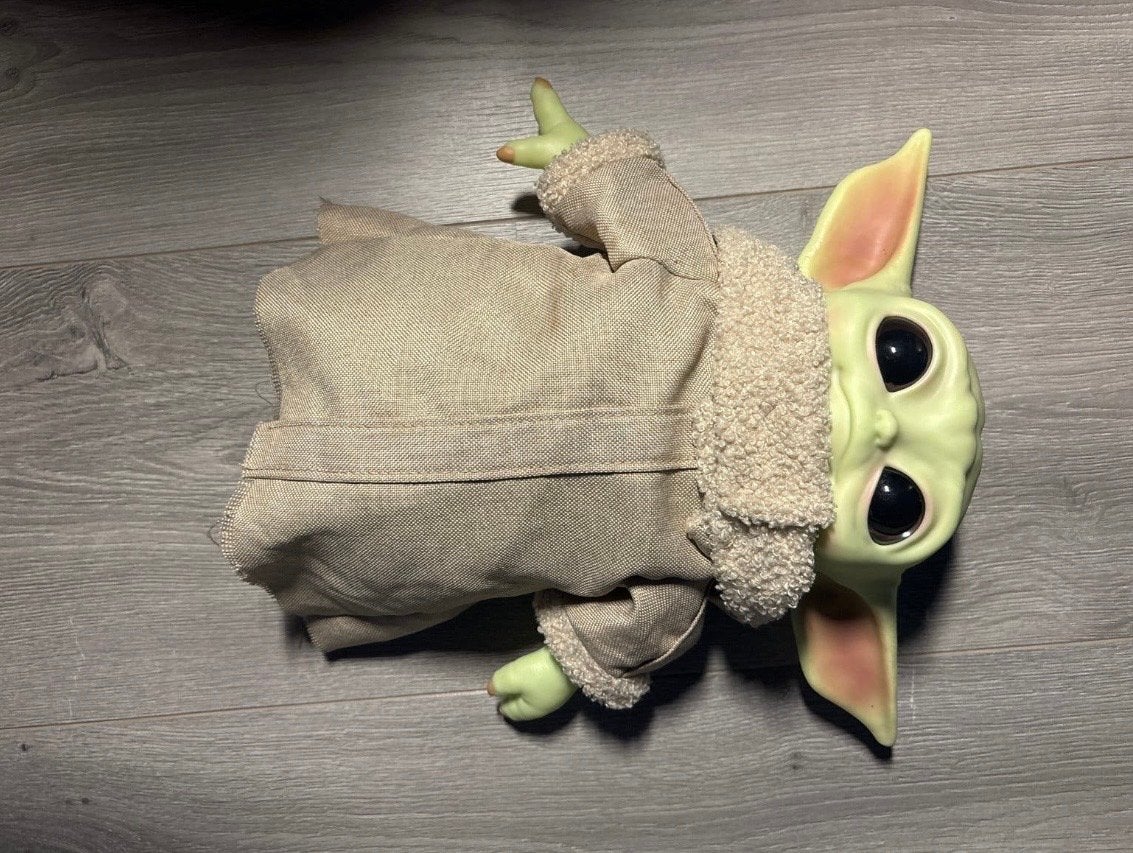 Star Wars The Mandalorian Grogu (Baby Yoda) knuffel, Overige typen, Ophalen of Verzenden, Middelgroot (20 tot 80 cm), Star Wars
