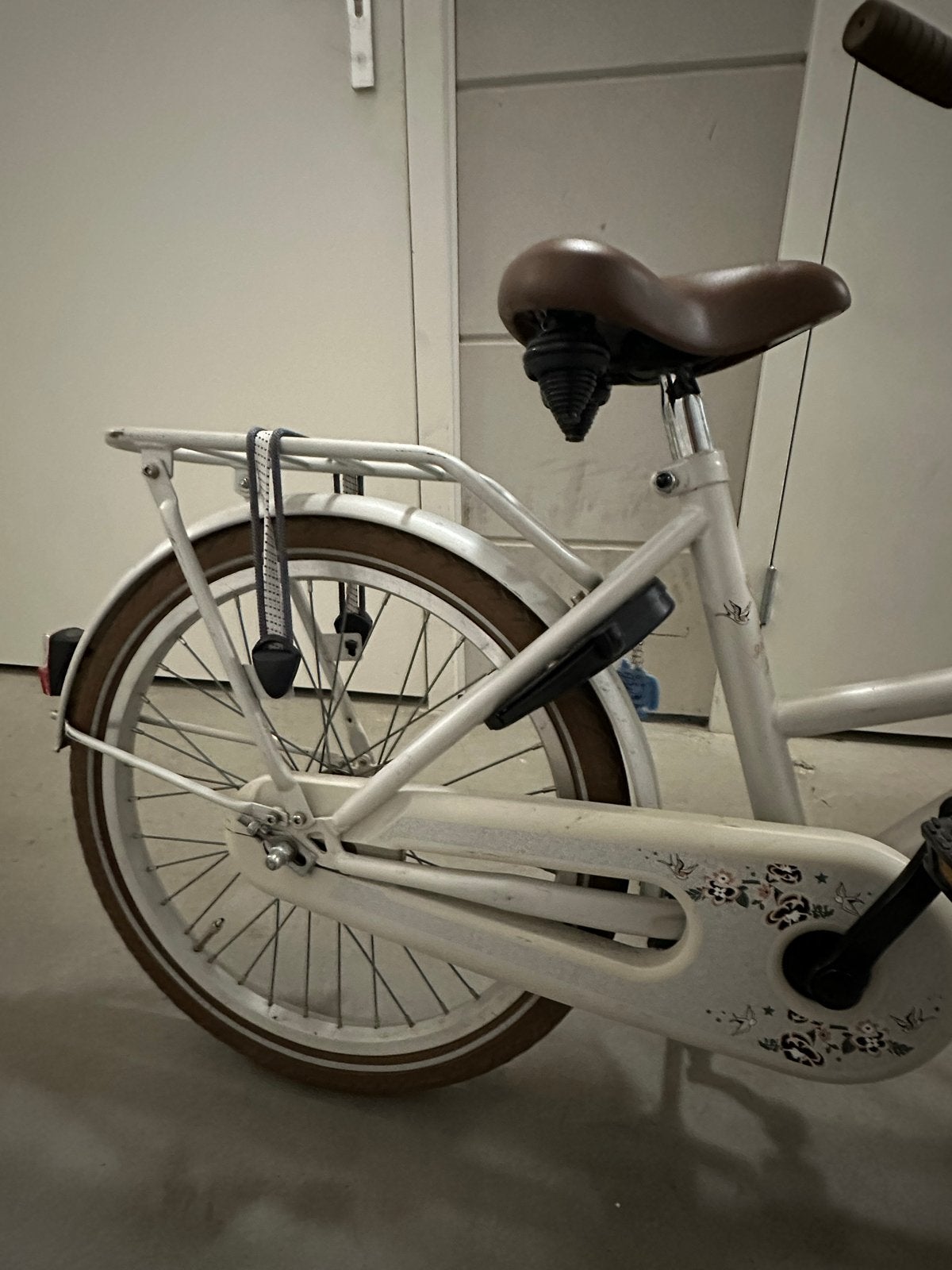 Foto 11 van Alpina Cargo kinderfiets 20 inch
