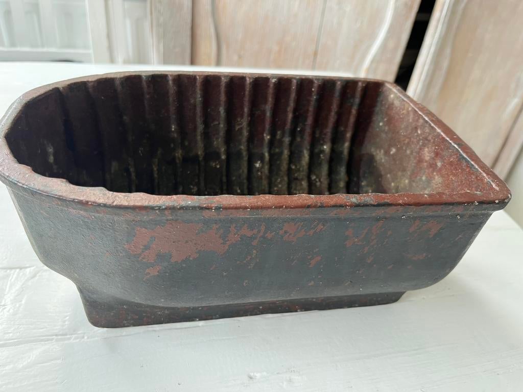 Prachtige  Franse Brocante  gietijzeren bak, Ophalen of Verzenden