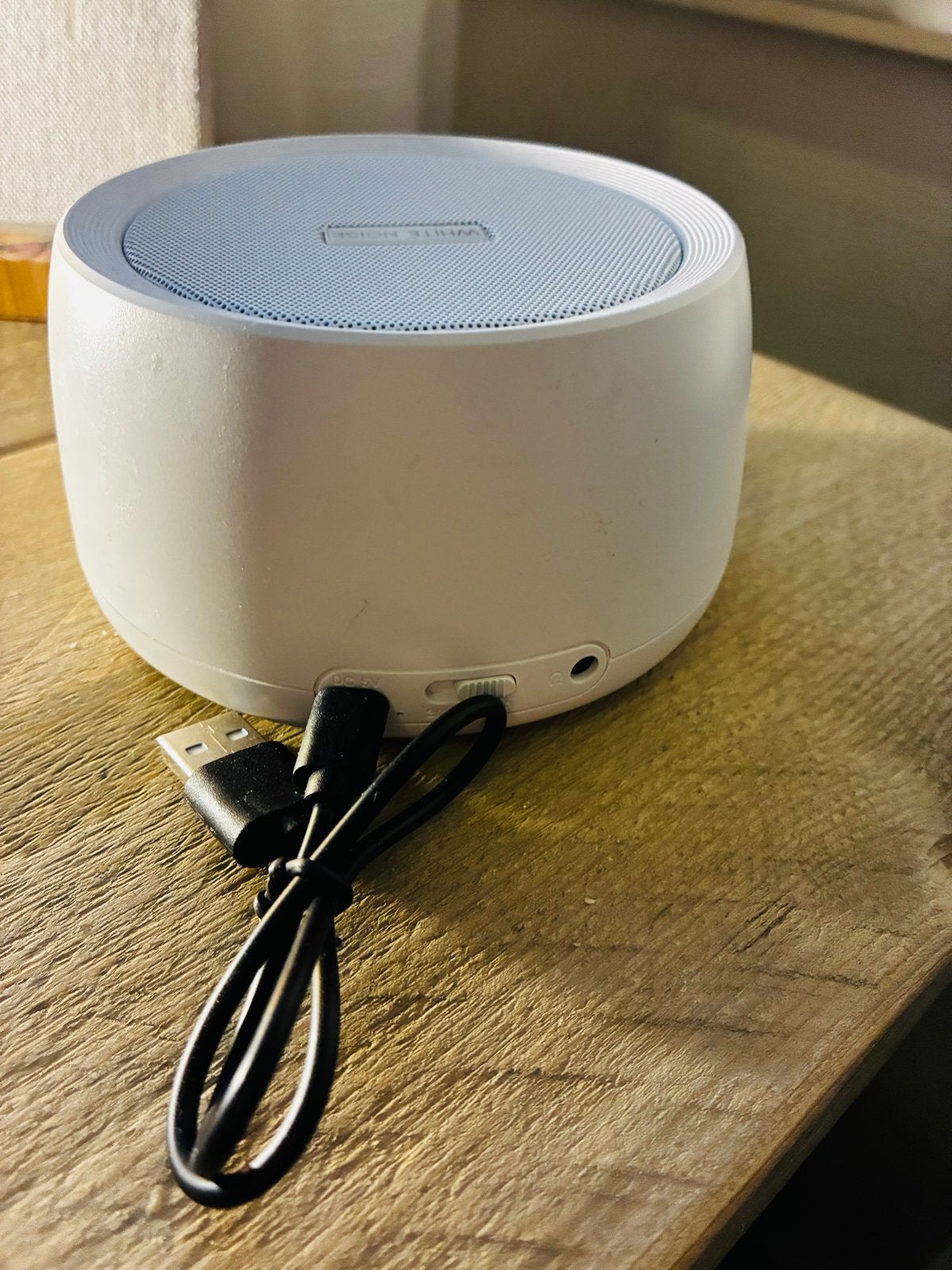 White Noise Machine - Slaap en Ontspanning, Overige merken, Inclusief oplader, Ophalen of Verzenden, Zo goed als nieuw