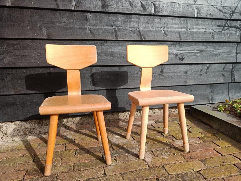 Twee kinder stoeltjes, Huis en Inrichting, 2 krukken, Ophalen, Gebruikt, 60 tot 90 cm