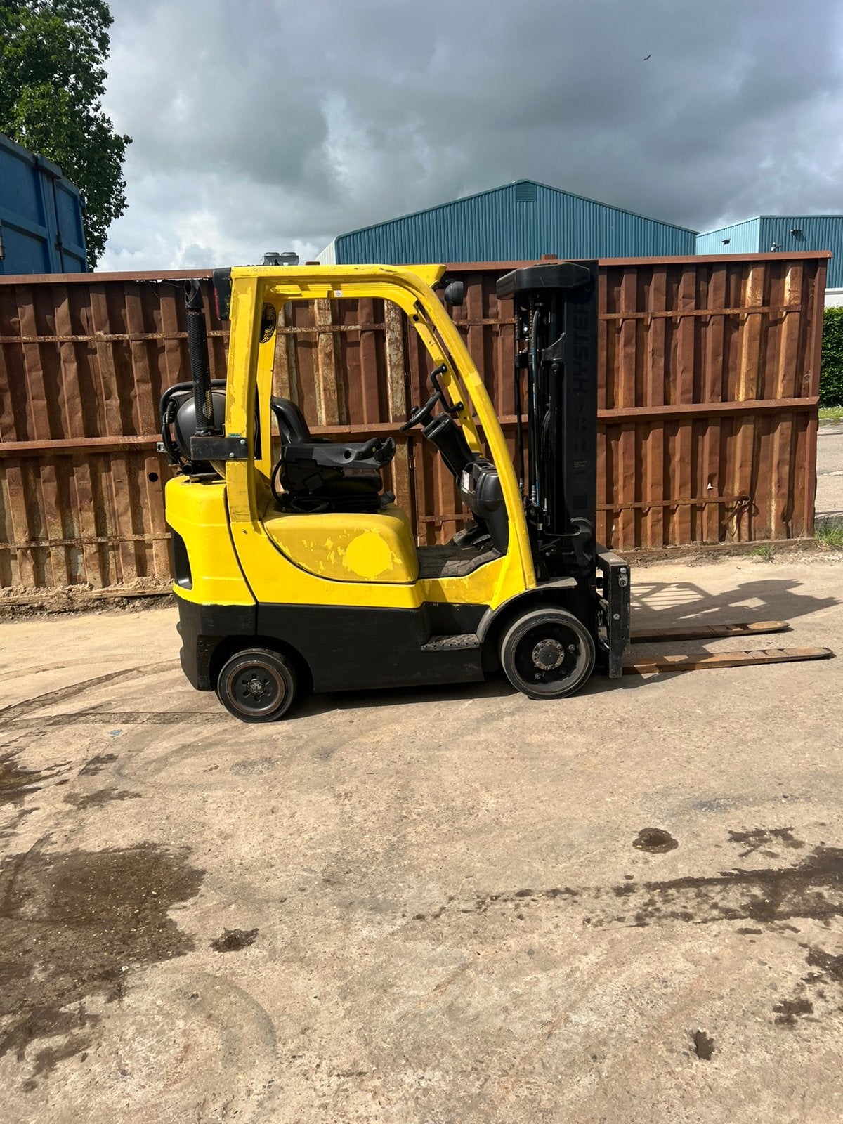 Diverse Hyster heftruck op gas, Zakelijke goederen, Machines en Bouw | Heftrucks en Intern transport, 2000 tot 3000 kg, Ophalen