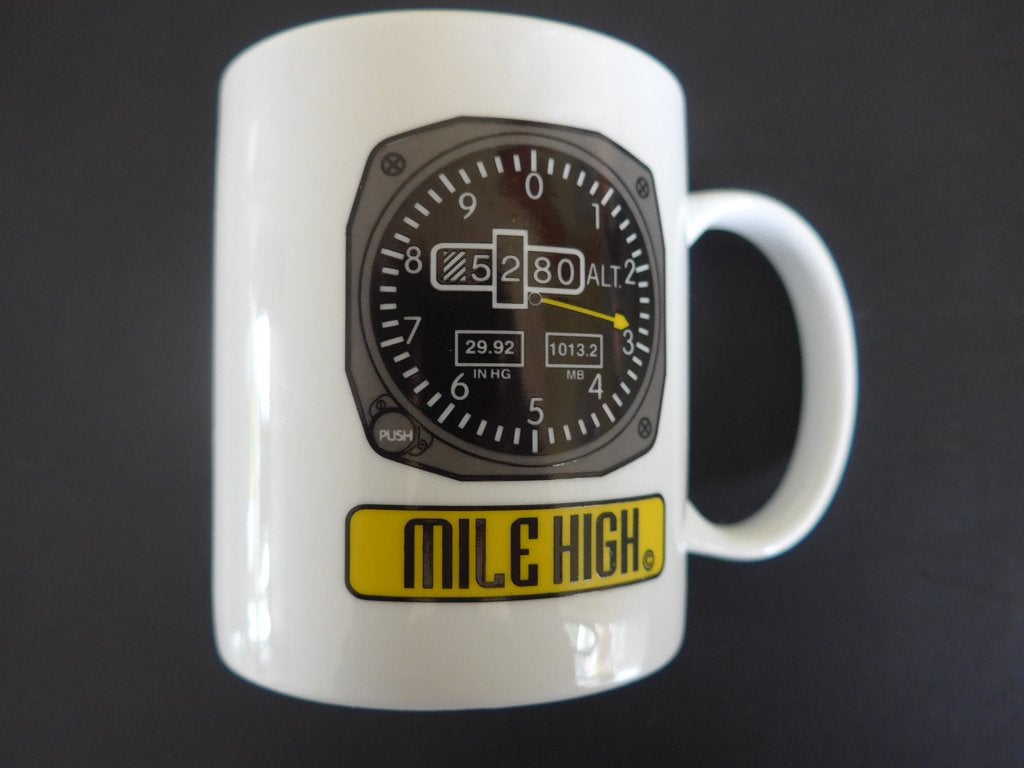 Mile High Club mok met hoogtemeter, Verzamelen, Ophalen of Verzenden, Zo goed als nieuw, Overige typen