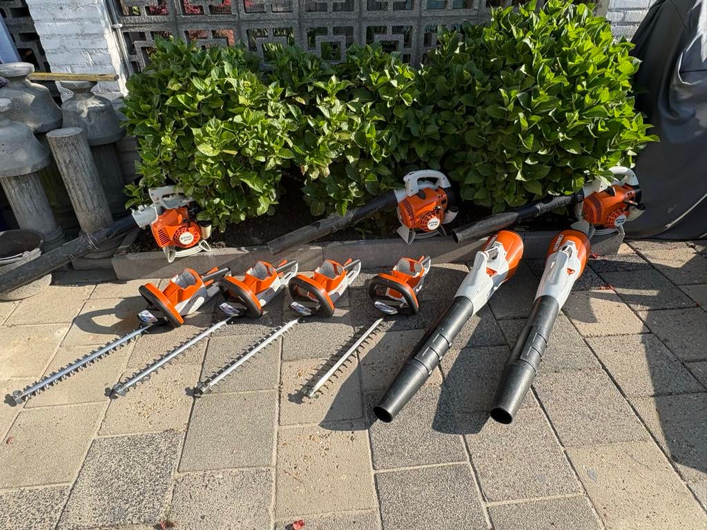 Stihl Heggenschaar & Bladblazer Set - Benzine & Accu, Ophalen of Verzenden, Zo goed als nieuw, Benzine