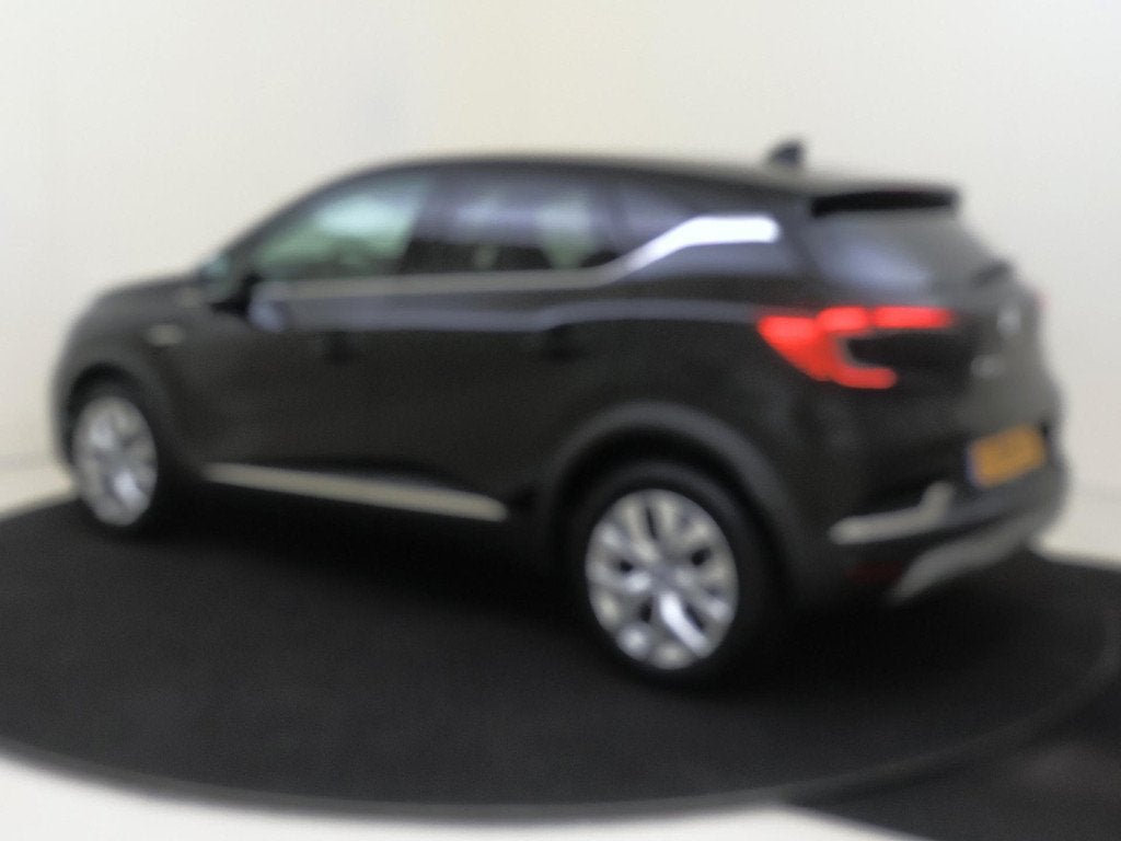 Renault Captur 1.6 E-Tech Plug-in Hybrid 160 Intens Automaat, Auto's, Renault, Stof, Gebruikt, 4 cilinders, Zwart