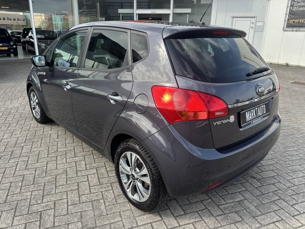 Kia Venga 1.6 CVVT DynamicLine Camera Navi Stoelverwarming, Auto's, Kia, Automaat, Stof, Gebruikt, 4 cilinders