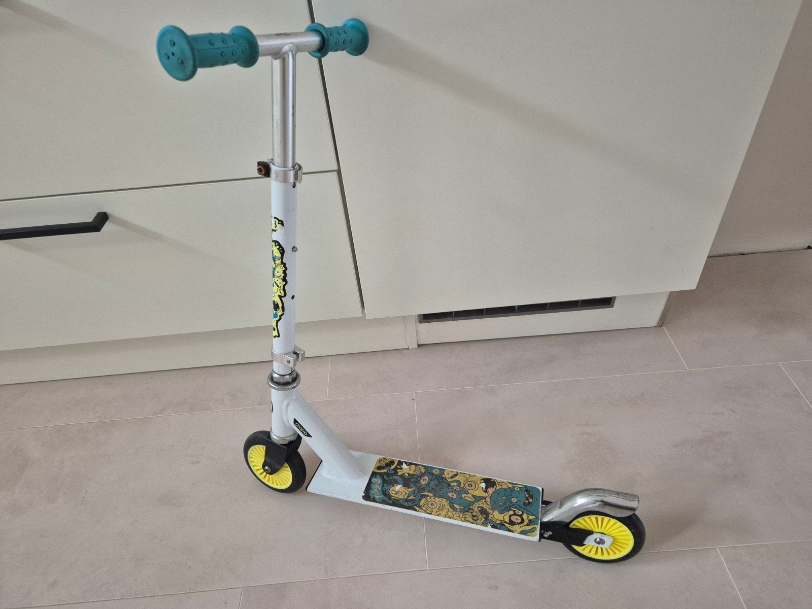 in uitstekende staat Oxelo kinderstep Decathlon, Ophalen of Verzenden, Zo goed als nieuw, Gewone step
