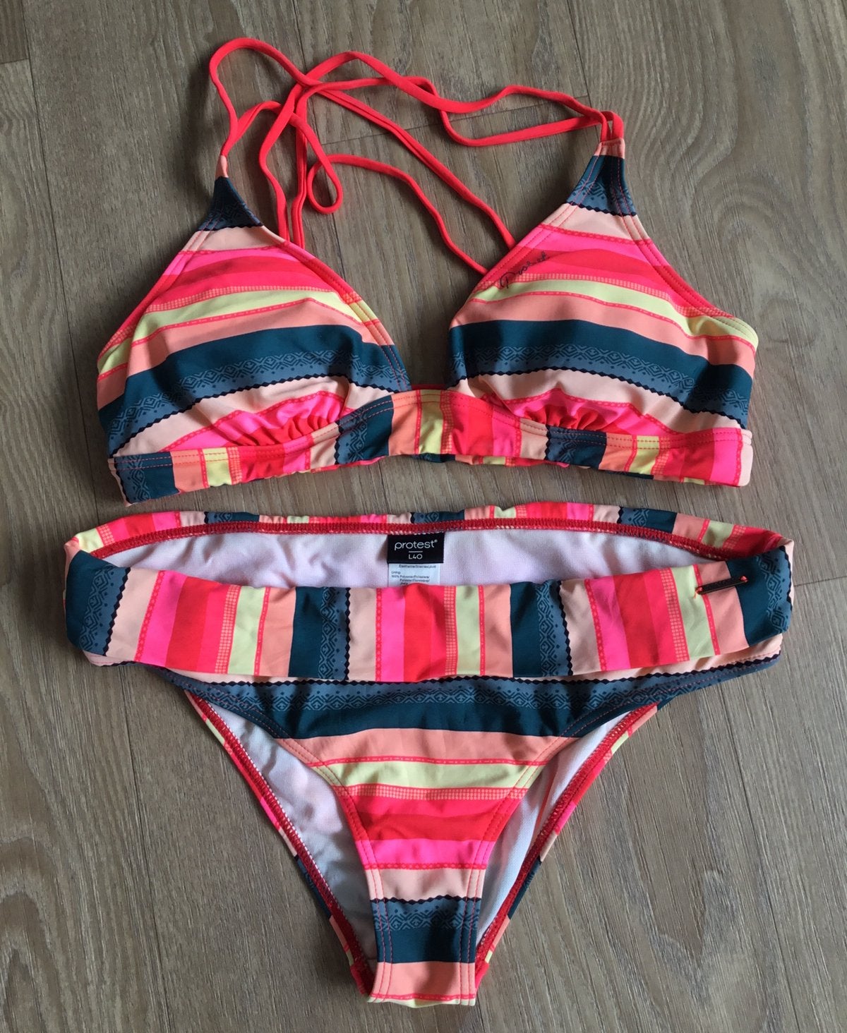 Fijne bikini Protest maat 40 in goede staat, Ophalen of Verzenden, Gedragen, Meerkleurig, Bikini