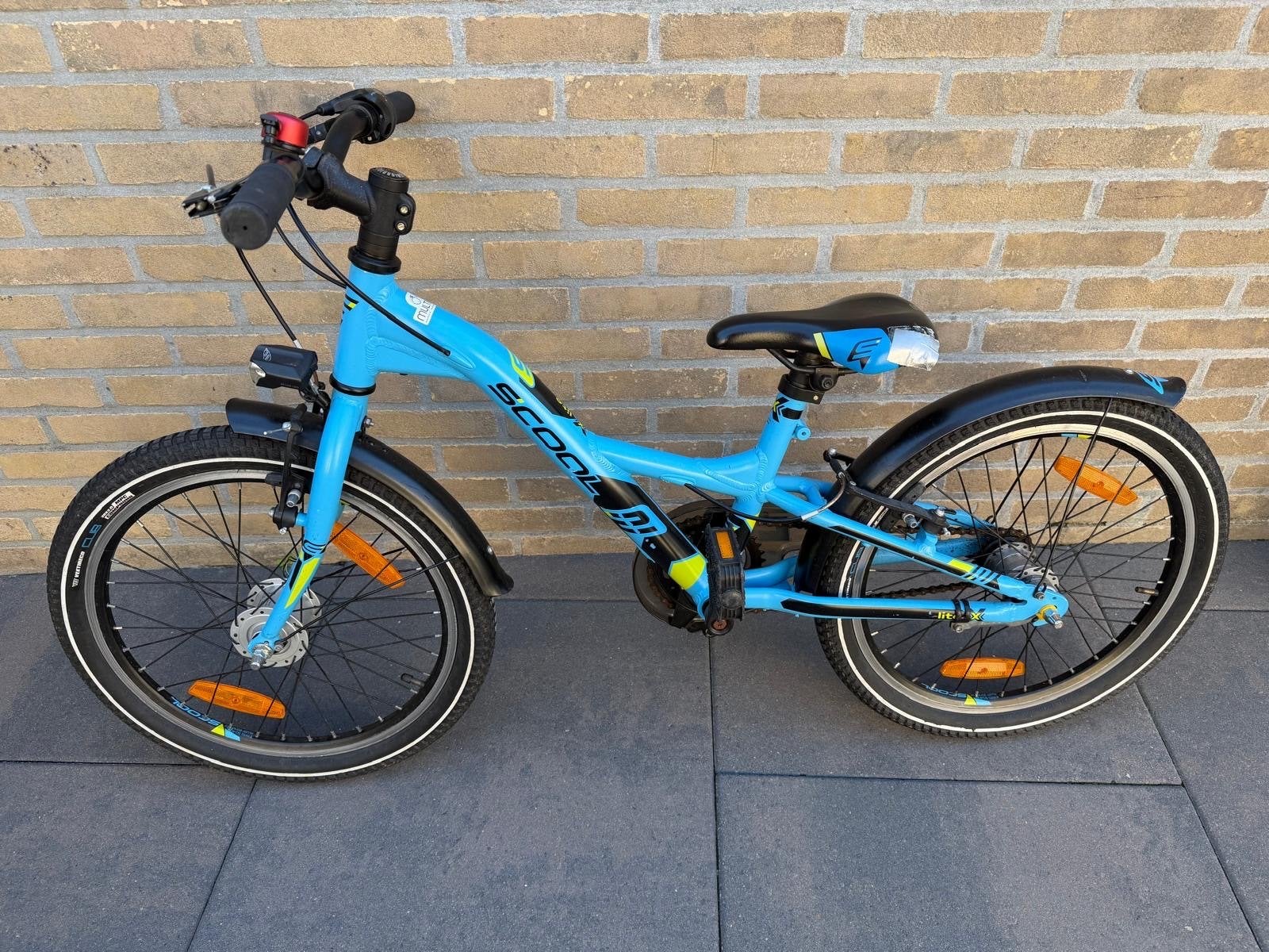 SCOOL Nixe kinderfiets 20 inch - gebruikt, Ophalen, Gebruikt, Terugtraprem, 16 tot 20 inch