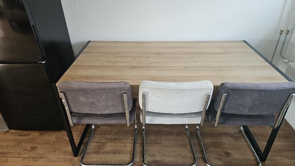 Eettafel met lades, Ophalen, 50 tot 100 cm, Zo goed als nieuw, Vijf personen of meer
