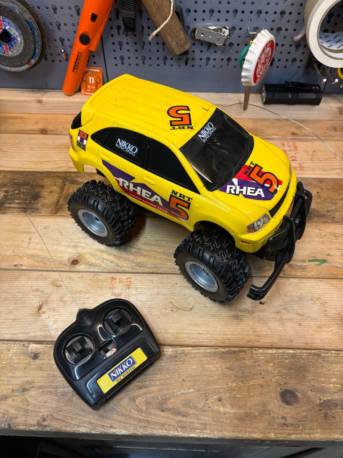 Nikko RC Auto Rhea 5 met afstandsbediening, Hobby en Vrije tijd, Gebruikt, Auto offroad, RTR (Ready to Run), Overige schalen