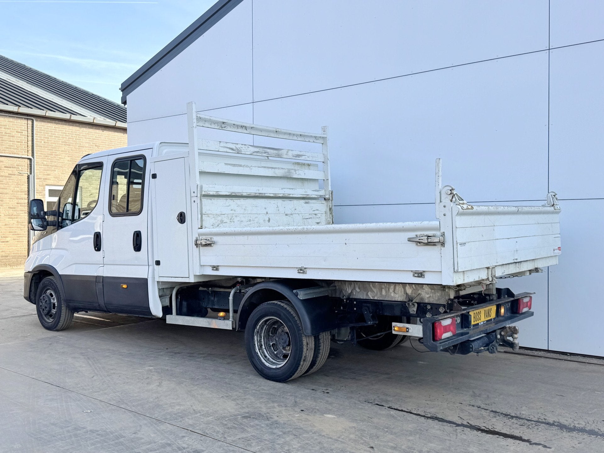 Iveco Daily 35C14 2.3 Kipper Dubbele Cabine Dubbellucht 3,5t, Gebruikt, Zwart, Iveco, Wit