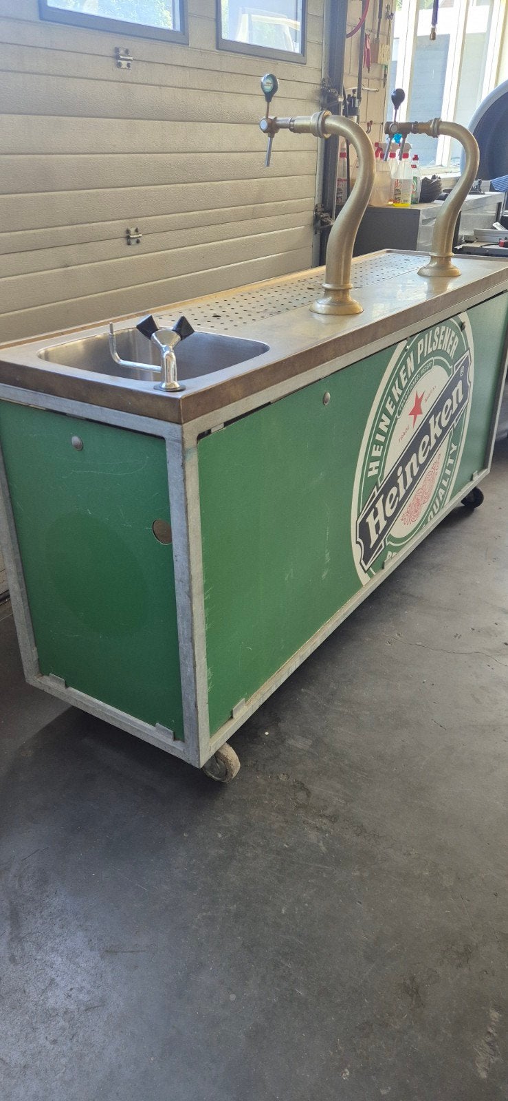 Mobiele biertap, Geen, Zo goed als nieuw, Ophalen, Overige merken