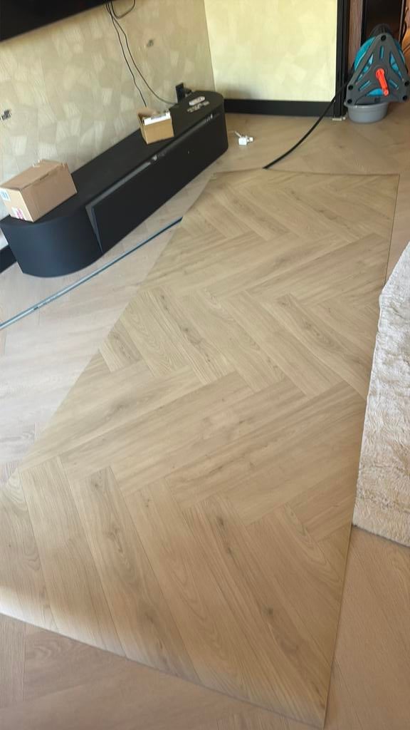 Vinyl restant visgraat, Huis en Inrichting, Stoffering | Vloerbedekking, Ophalen of Verzenden, Zo goed als nieuw, Minder dan 10 m²