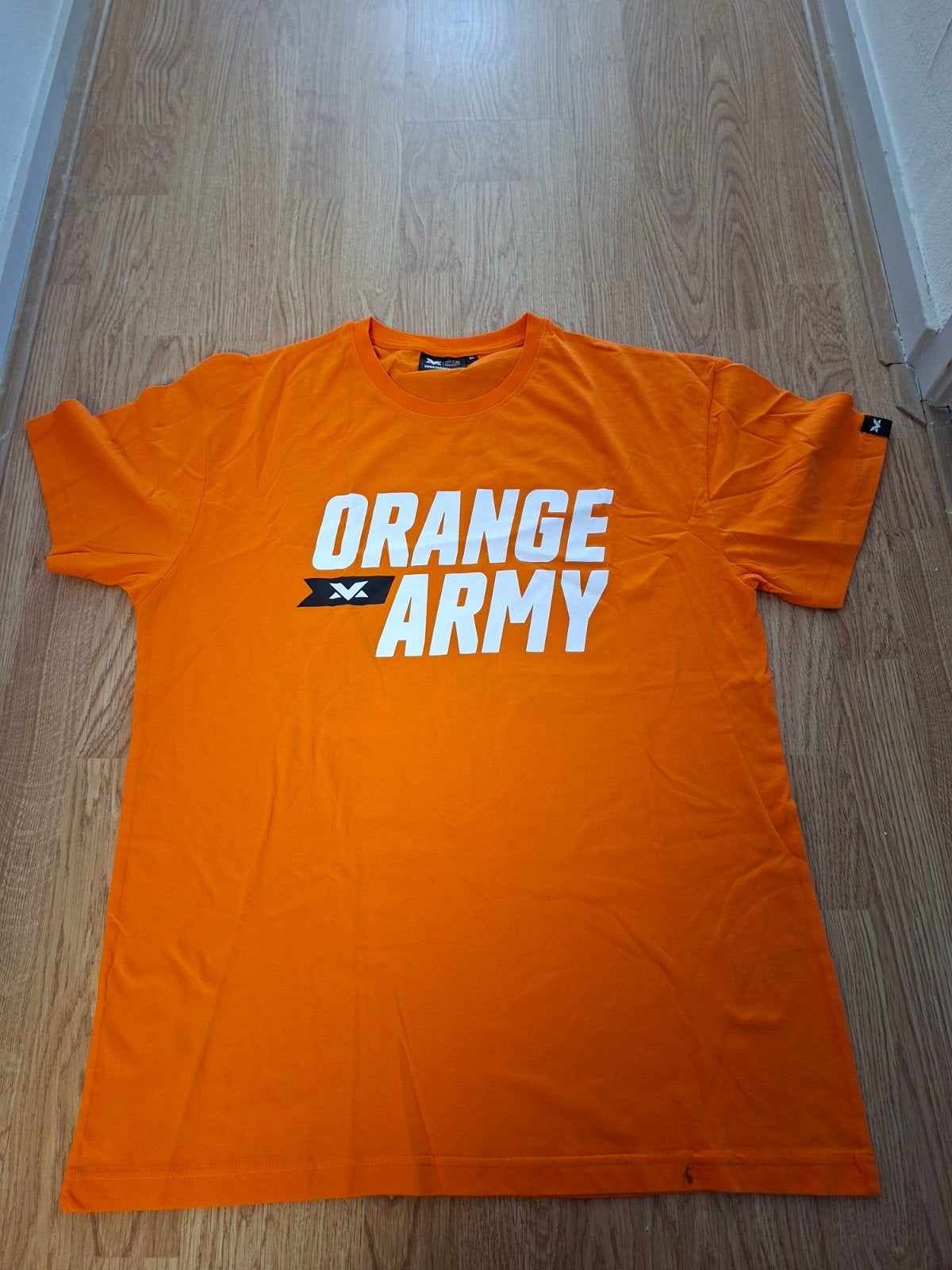 Max Verstappen Orange Army XL NIEUW, Ophalen of Verzenden, Nieuw, Overige sporten, Shirt