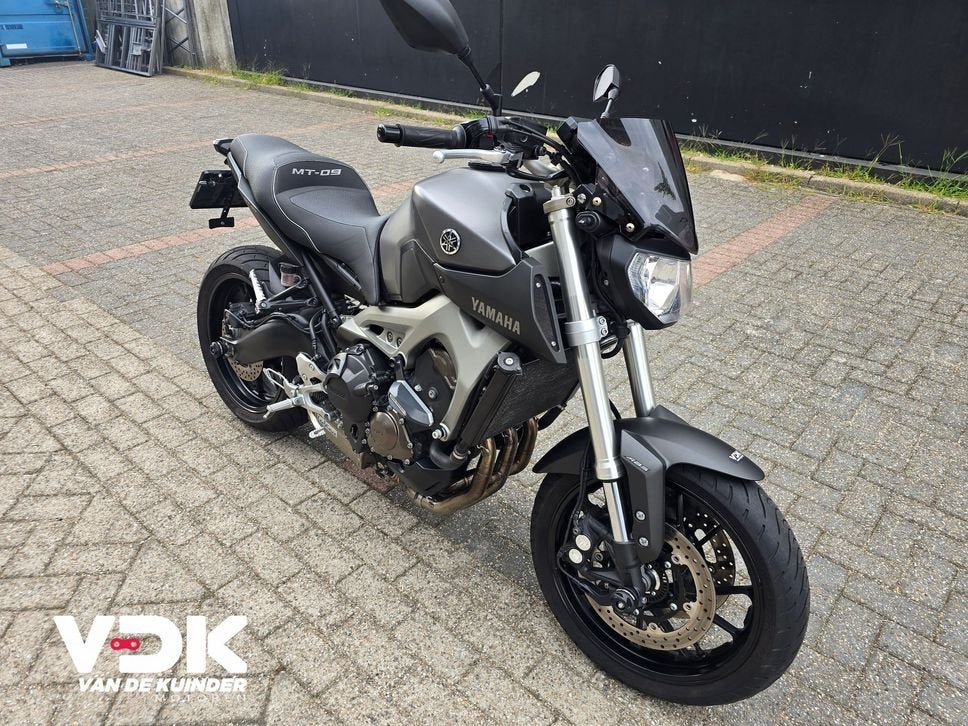YAMAHA MT 09 ABS (bj 2015) 18,395 km, Motorrijbewijs A, Bedrijf, Meer dan 35 kW, YAMAHA