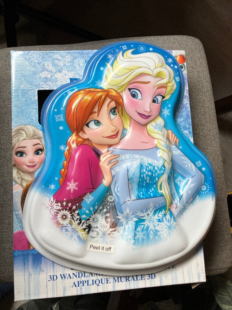 Disney Frozen 3D Wandlamp zonder stroomaansluiting!, Ophalen of Verzenden, Nieuw, Kunststof, Frozen: Elsa & Anna