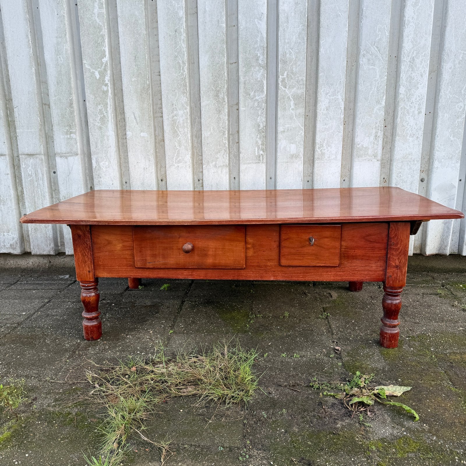 Antieke Franse kersenhouten salontafel mee twee laden oud, Gebruikt, 100 tot 150 cm, 50 tot 100 cm, Kersenhout