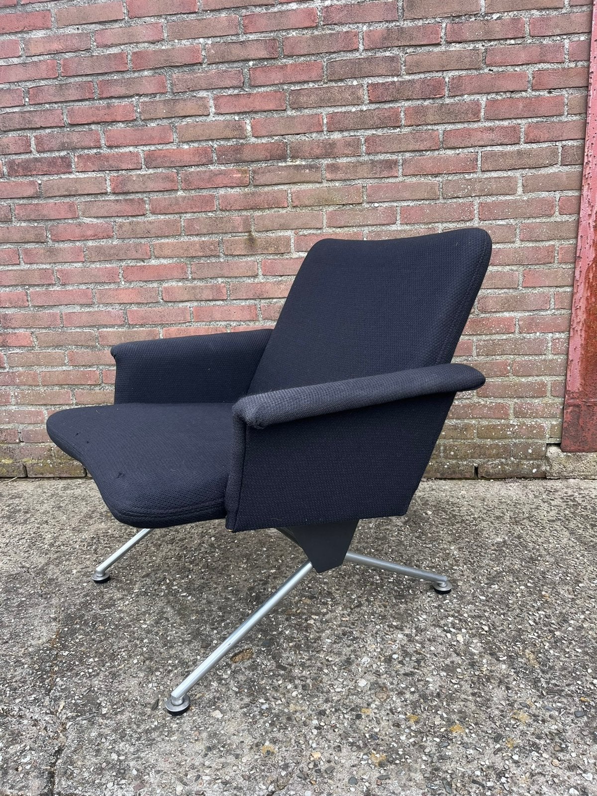 Gispen 1431 1432  stoel 2x, Huis en Inrichting, Fauteuils, Ophalen, Zo goed als nieuw, 75 tot 100 cm, 50 tot 75 cm
