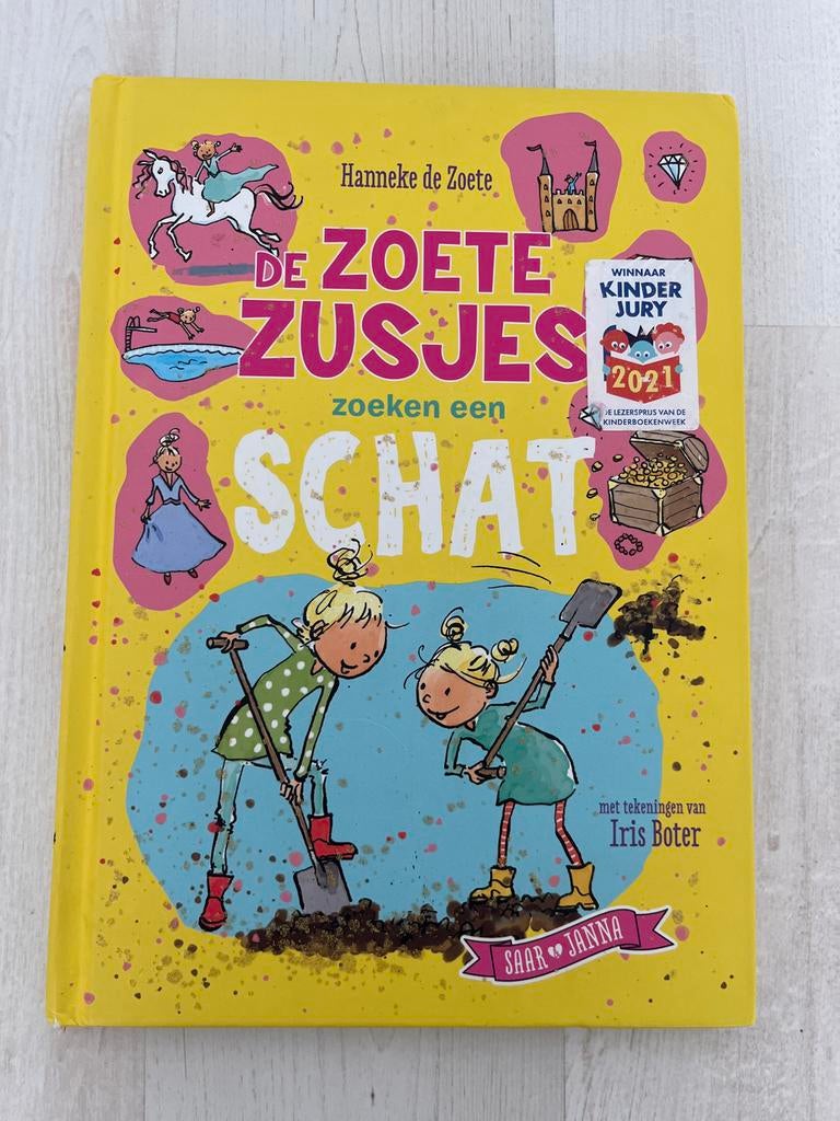 De Zoete Zusjes zoeken een schat - Hanneke de Zoete, Boeken, Ophalen of Verzenden, Zo goed als nieuw, Fictie