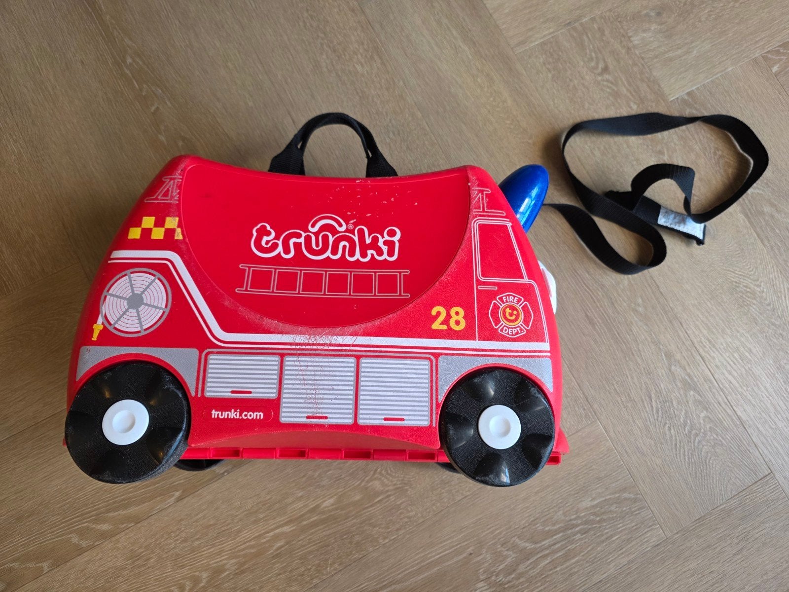 Trunki brandweer koffertje op wieltjes - Ideaal voor reizen, Wieltjes, 40 tot 60 cm, Gebruikt, 20 tot 30 cm