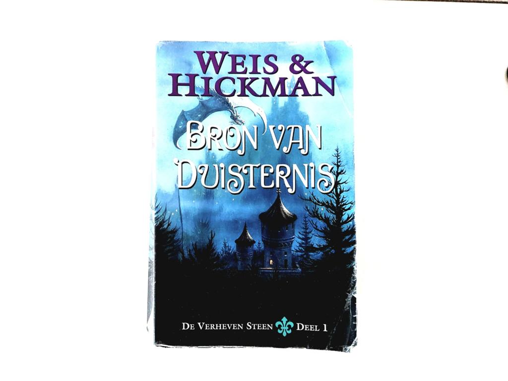 Weis & Hickman - Bron van Duisternis (deel 1), Ophalen of Verzenden, Gelezen, Weis & Hickman