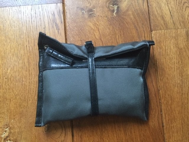 KLM Business Class Comfort Bag Viktor & Rolf grijs, Ophalen of Verzenden, Nieuw, Overige typen