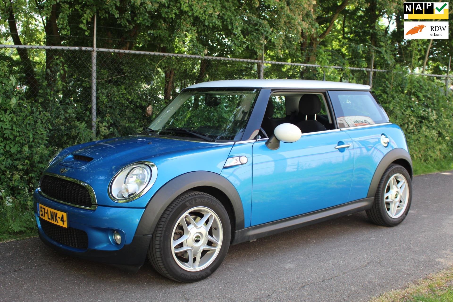 Mini Mini 1.6 Cooper S INCL CARPLAY SCHERM*Dealer onderhoude, Auto's, Mini, Euro 5, Stof, Gebruikt, Zwart