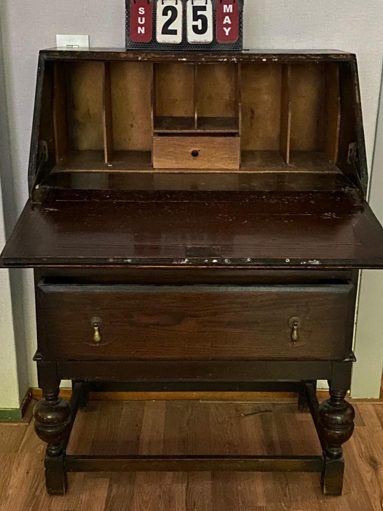 Secretaire omstreeks 1930, Ophalen, Gebruikt, Jacobean Revival.