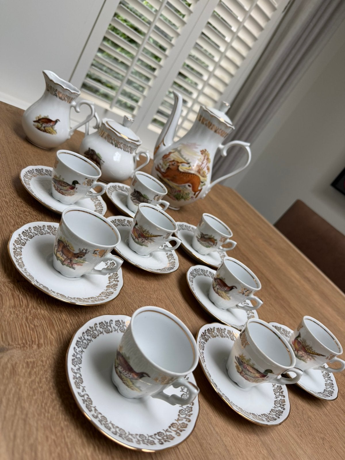 Frans wildservies koffieservies gemerkt, Antiek en Kunst, Antiek | Servies compleet, Ophalen of Verzenden