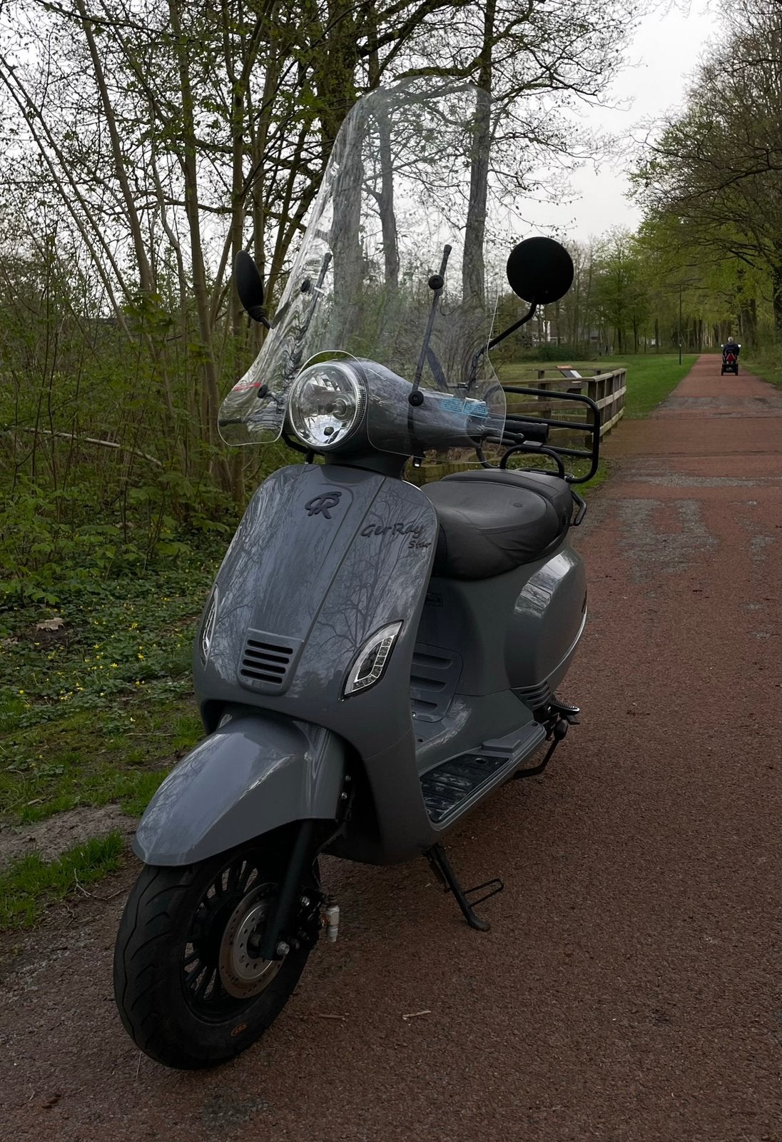 Scooter blauw kenteken, Fietsen en Brommers, Snorfietsen en Snorscooters, Nieuw, Benzine, Ophalen, Overige merken