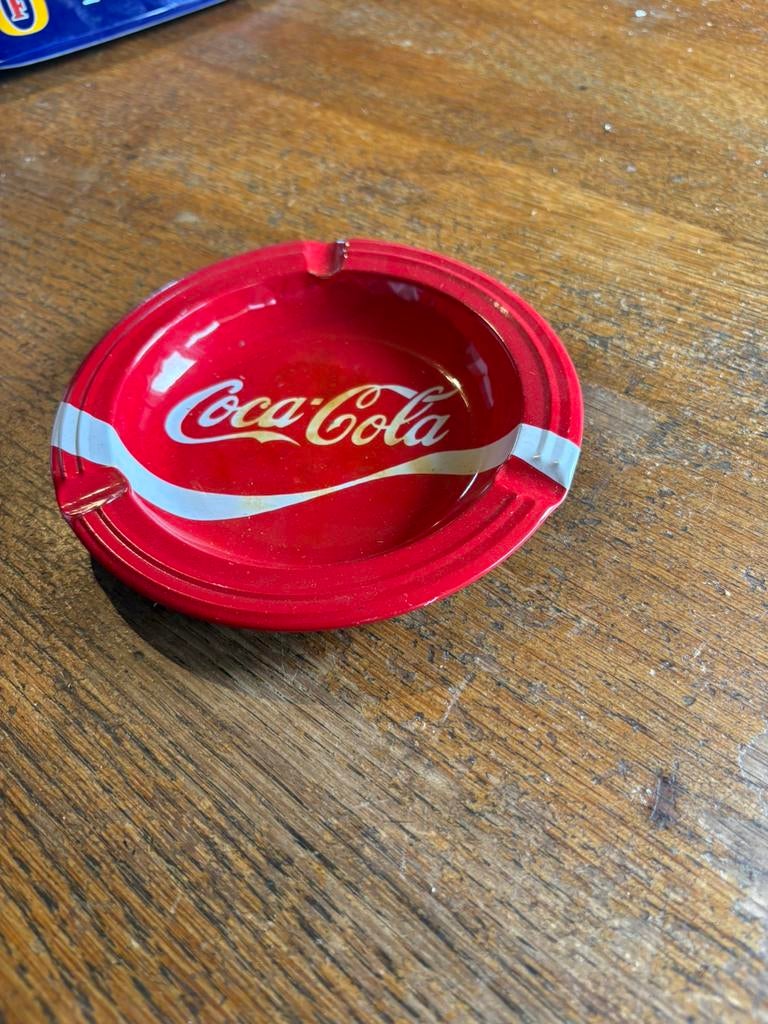 Coca-Cola asbak, Ophalen of Verzenden, Zo goed als nieuw, Gebruiksvoorwerp