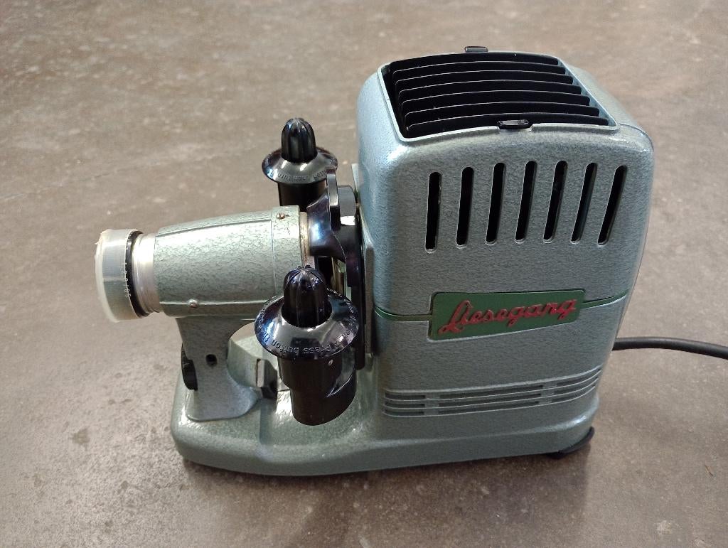 oude filmprojector Liesegang, Ophalen of Verzenden, Projector