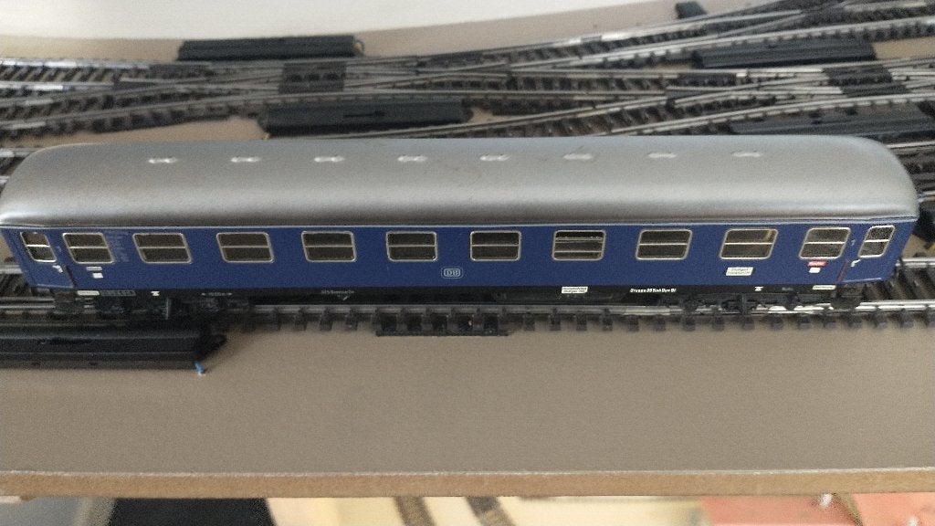 Märklin 4052 met (sluit)verlichting, Wisselstroom, Gebruikt, Wagon, Ophalen of Verzenden
