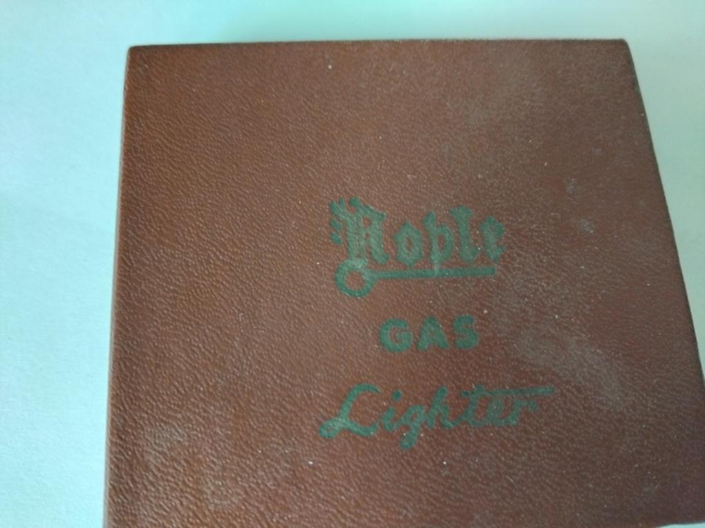 Mople Gas Lighter in originele doos, Verzamelen, Ophalen of Verzenden, Zo goed als nieuw, Aansteker