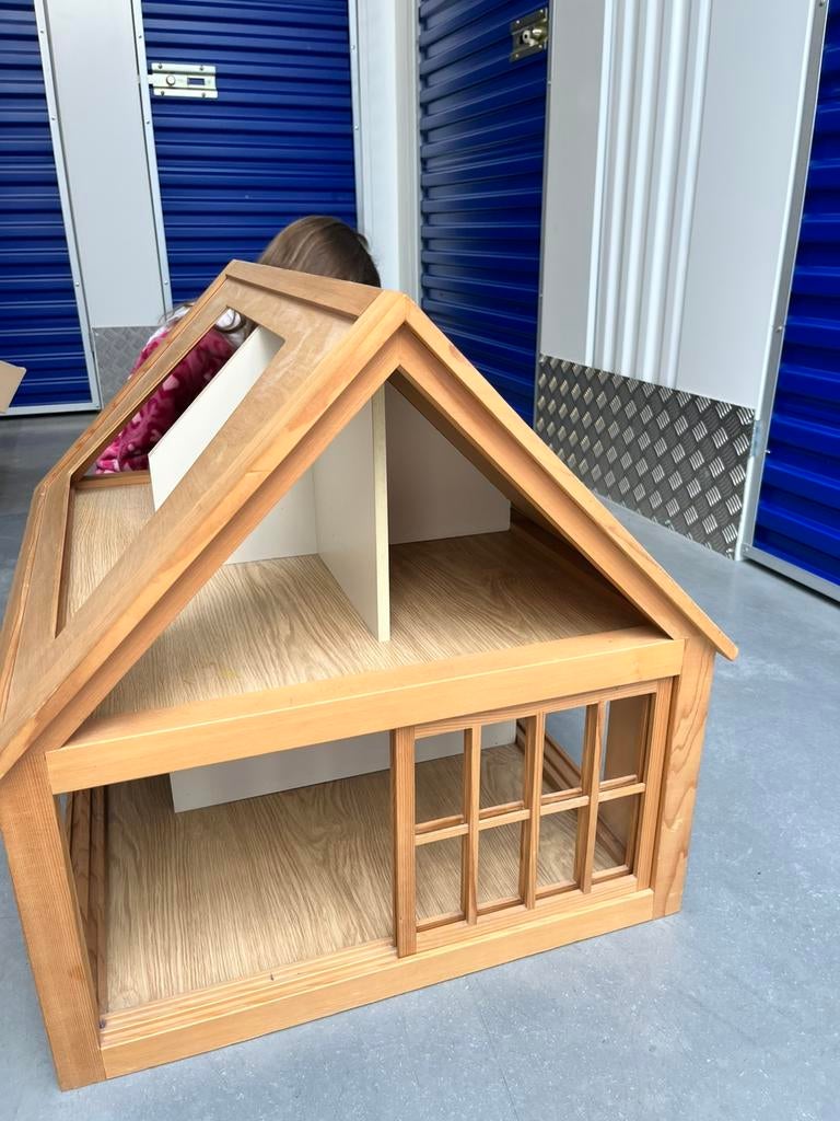 Kwaliteits poppenhuis, Ophalen, Zo goed als nieuw, Poppenhuis