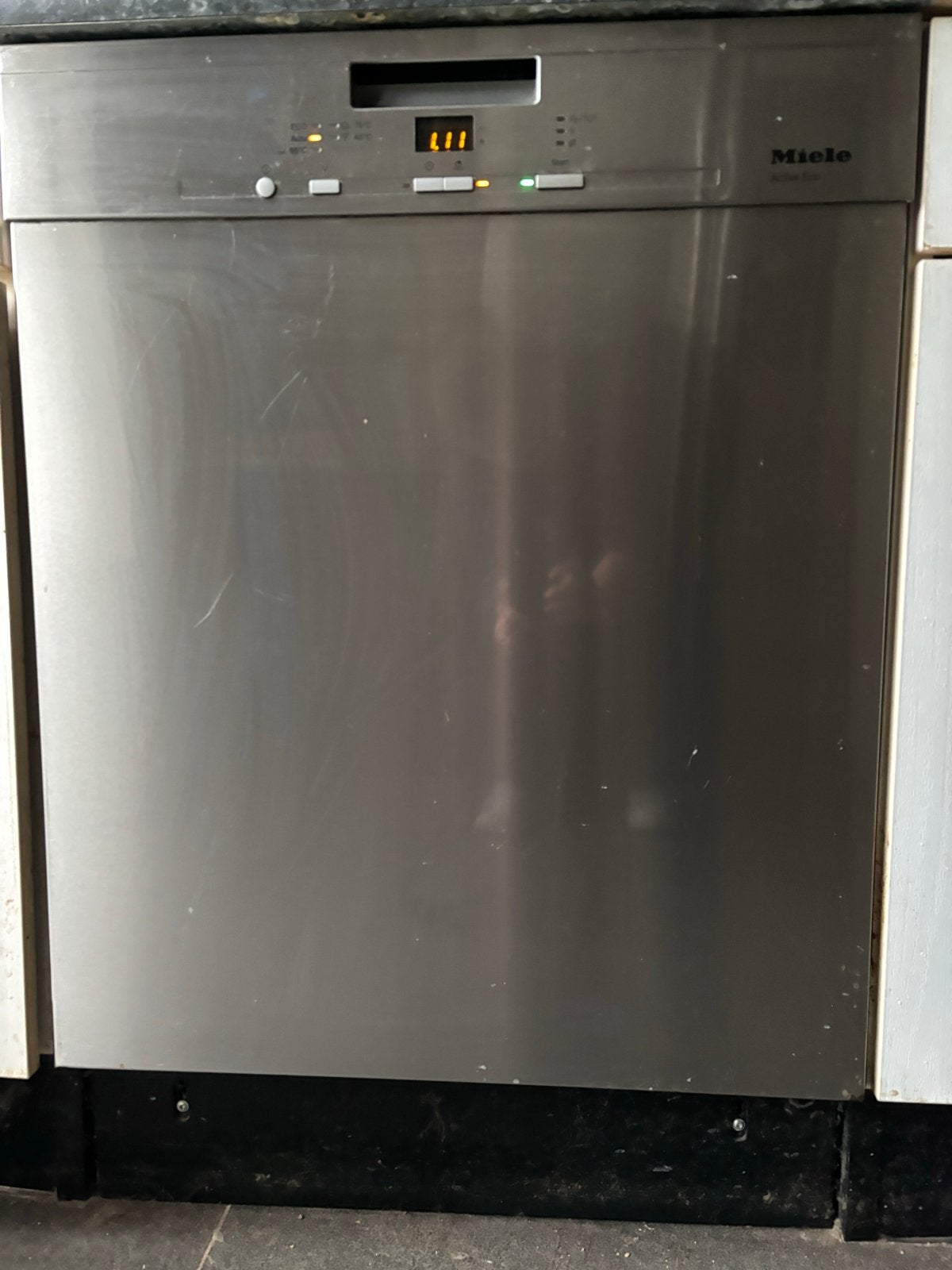 Miele vaatwasser G 4310 SCU - 5 jaar oud, beschikbaar eind j, Ophalen, Gebruikt, 60 cm of meer, Energieklasse A of zuiniger