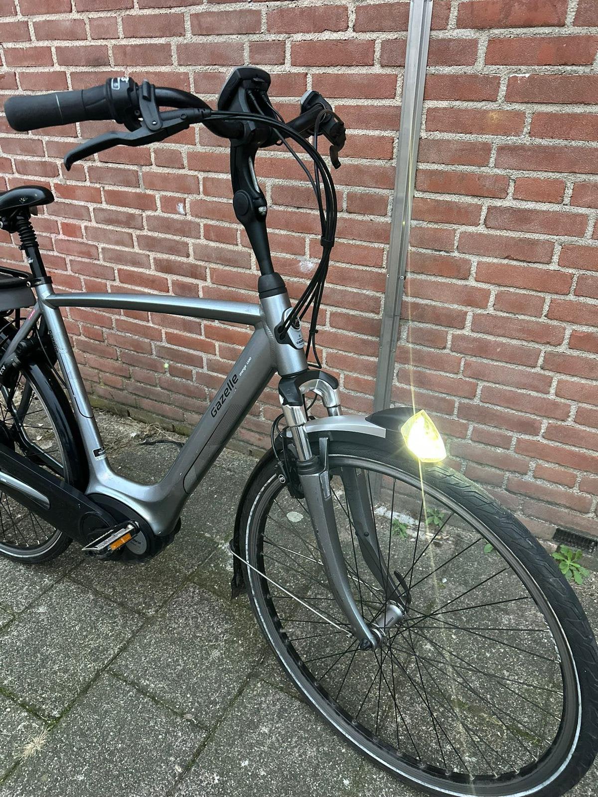 Elektrische Gazelle C330 Bosch Middenmotor, Fietsen en Brommers, Elektrische fietsen, Ophalen, Zo goed als nieuw, 51 tot 55 cm