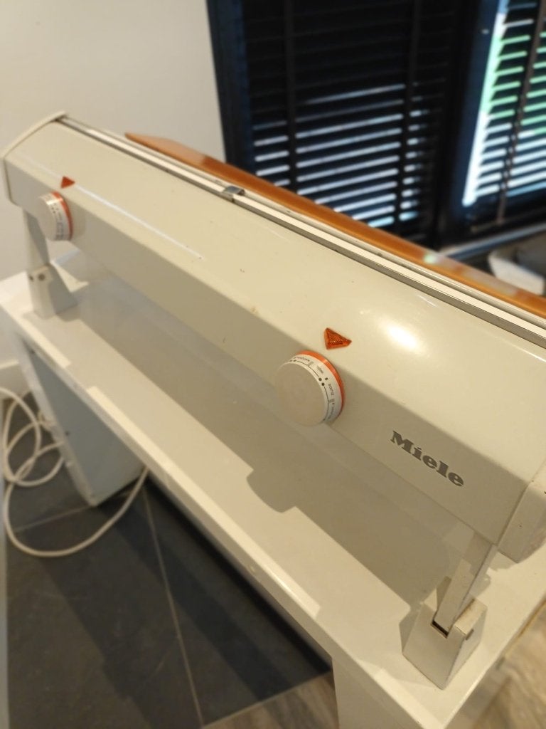 Strijkmachine Miele, Ophalen, Gebruikt