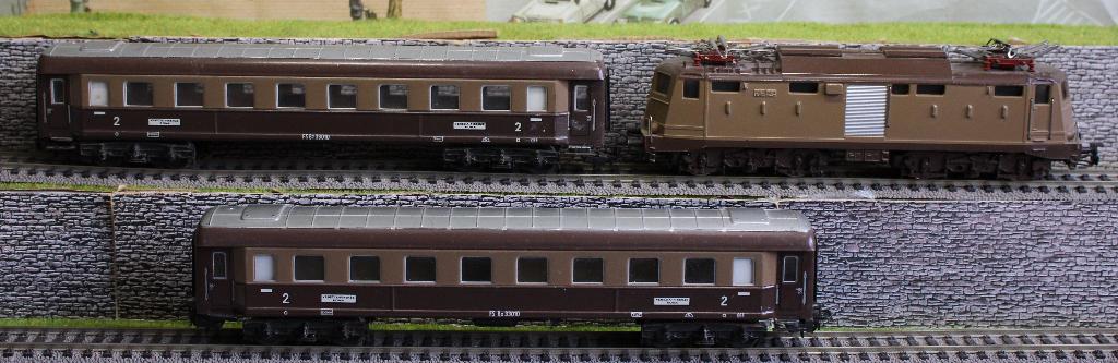 Marklin E locomotief met rijtuigen van de FS, Wisselstroom, Treinset, Ophalen of Verzenden, Zo goed als nieuw