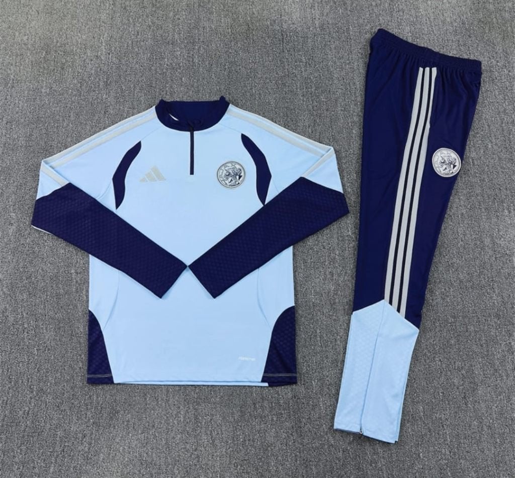 Voetbalshirts trainingspakken en setjes, Maat XS of kleiner, Ophalen of Verzenden, Zo goed als nieuw, Shirt