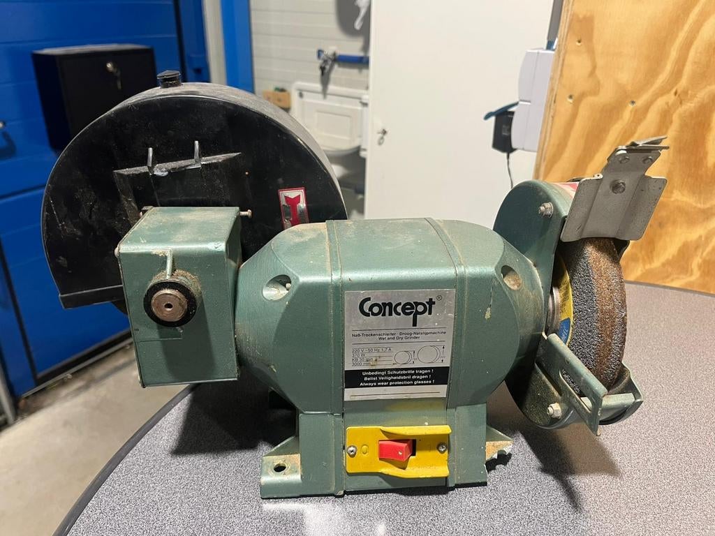 Concept Werkbankslijpmachine te koop, Ophalen of Verzenden, Gebruikt, Minder dan 700 watt, Werkbankslijpmachine