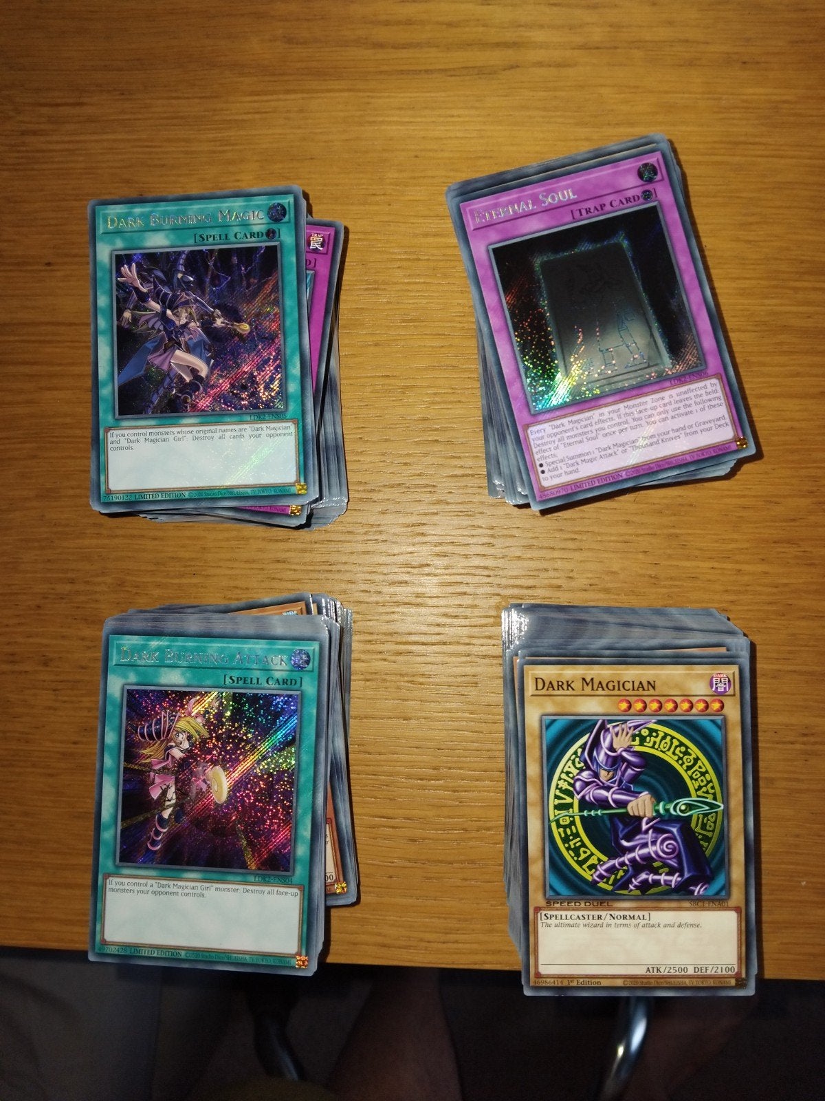 650 Oude Yugioh Kaarten, Ophalen of Verzenden, Nieuw, Meerdere kaarten, Foil